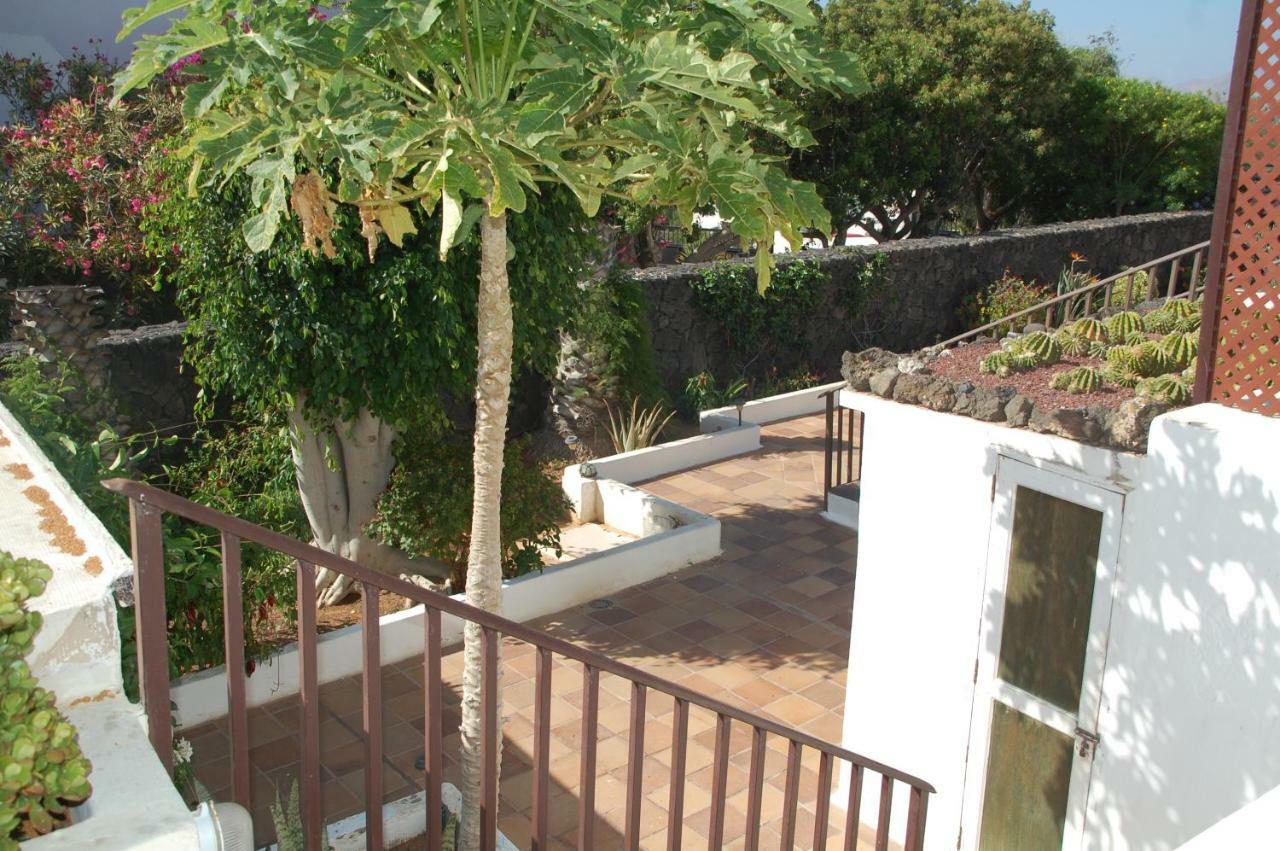 Villa Jupe Tías Buitenkant foto