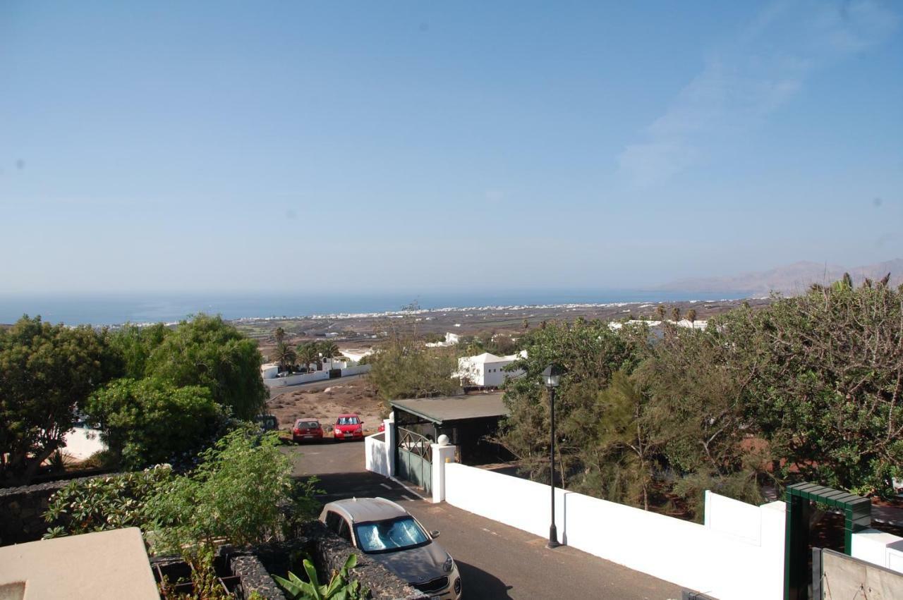 Villa Jupe Tías Buitenkant foto