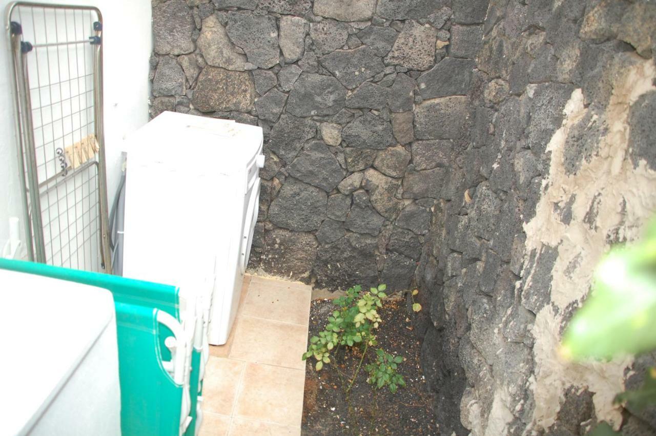 Villa Jupe Tías Buitenkant foto